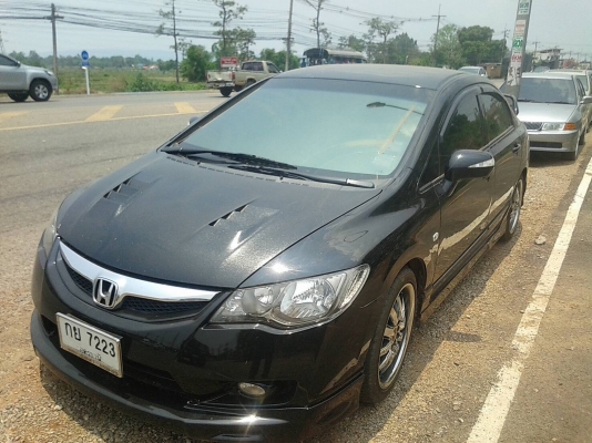 Honda civic 1.8ivitec ปี2019 เกียรออโต้ เบาะหนัง เล่มพร้อมโอน