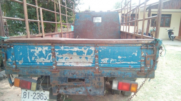 ขาย   109000 บาท 6ล้อโตโยต้า 115  แรง ทะเบียนพร้อมโอน