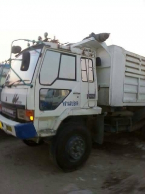 MITSU..FN 527 TF.หลงโบว์6D16ซีเรียล4×××สองเพลาดั้มkacโรงงานเพลาบุ๋มดุมจีบ ซีสวยมาก ยางเต็ม MITSU..FN 527 TF.หลงโบว์6D16ซีเรียล4×××สองเพลาดั้มkacโรงงานเพลาบุ๋มดุมจีบ ซีสวยมาก ยางเต็ม