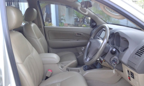 VIGO, 2.5 E DOUBLE CAB Prerunner ปี 2011 VN Turbo