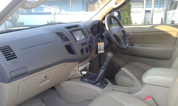 VIGO, 2.5 E DOUBLE CAB Prerunner ปี 2011 VN Turbo