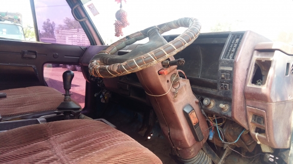 ขายด่วน6ล้อ115 ISUZU รถห้างวางเครื่อง120 Fหน้า Fหลังพร้อมใช้เอกสารพร้อม