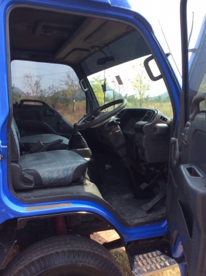 ISUZU NQR 150แรง รถห้างแท้ ยาว 5.5 ม. เครื่องดี ยางดี ครัทซีสวย รถเดิมๆ พร้อมใช้งาน ขาย 570,000 บาท ศุภากร 081-1903107, 081-4252943