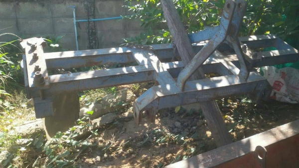 ขายรถไถคูโบต้าสองเพลา 80 แรงพร้อมอุปกรณ์ครบ สภาพพร้อมใช้ ขายรถไถคูโบต้าสองเพลา 80 แรงพร้อมอุปกรณ์ครบ สภาพพร้อมใช้