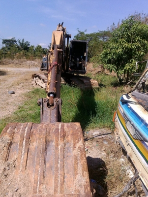 KOMATSU PC 200 รุ่น 3  พร้อมใช้งาน  ราคา    350,000 บาท