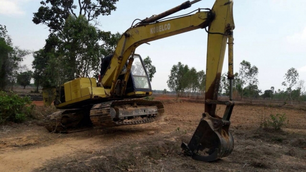 ขายรถแบ็คโฮ Kobelco sk120 mark 3 ไฟฟ้าตัด เครื่องเดิม ปั๊มเดิม ช่วงล่างพอใช้ เอกสารซื้อขาย ขายรถแบ็คโฮ Kobelco sk120 mark 3 ไฟฟ้าตัด เครื่องเดิม ปั๊มเดิม ช่วงล่างพอใช้ เอกสารซื้อขาย