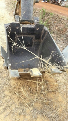 ขายรถแบ็คโฮ Kobelco sk120 mark 3 ไฟฟ้าตัด เครื่องเดิม ปั๊มเดิม ช่วงล่างพอใช้ เอกสารซื้อขาย ขายรถแบ็คโฮ Kobelco sk120 mark 3 ไฟฟ้าตัด เครื่องเดิม ปั๊มเดิม ช่วงล่างพอใช้ เอกสารซื้อขาย