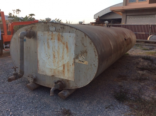 ขายถังใส่น้ำมัน  18,000 ลิตร สภาพสวยๆ  ราคา 75,000 บาท  ศุภากร 081-1903107 , 081-4252943