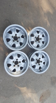 ขายล้อแม็ก yachiyoda ขอบ 15 4วง ราคา 5,400 บาท