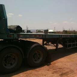 หัวลาก  320  ปี 46 พร้อมหาง( บันเทิง ) สามเพลา 12.50 เมตร  ราคา  1,390,000 บาท