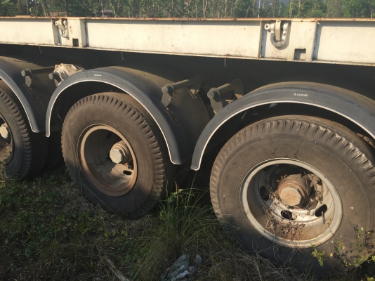 หางพื้นเรียบ12ม.3คานแท้ของPANUSปี55...ซื้อมาใช้ไม่ถึง20เที่ยว จอดไว้ไม่ได้ใช้..