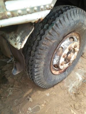 ขายรถพ่วง2เพลา KT925 วางเครื่อง260แรง EK100 ยางดี สภาพพร้อมใช้งาน เอกสารพร้อมโอน สนใจโทร 090-8588220คุณนะ 093-3258446คุณบิว หรือเข้าดูสินค้าอื่นๆได้ที่ www.truck.in.th/498 หรือเพจFacebook ณรงค์ ซื้อขายรถมือสอง (เว็บไซต์ส่วนตัว) หรือFacebook คุณนะ รถบรรทุก