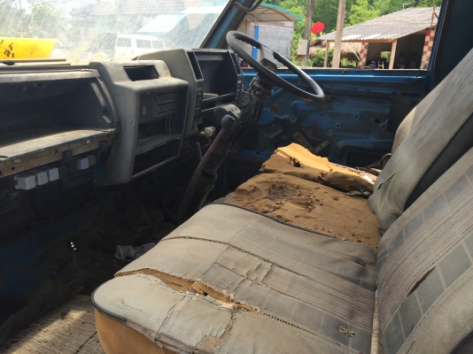 4ล้อใหญ่85แรง ISUZU หัวปีบยกไม่ได้...เดิมๆสีไม่สวย เครื่องดี คัสซีสวย..