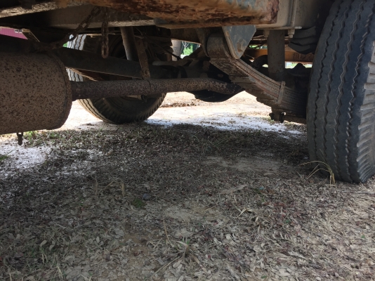 4ล้อใหญ่85แรง ISUZU หัวปีบยกไม่ได้...เดิมๆสีไม่สวย เครื่องดี คัสซีสวย..