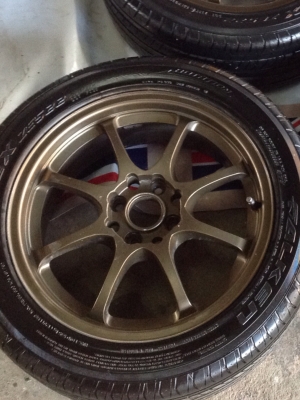 ขายล้อCE28 ขอบ16" มี 3วง พร้อมยาง ยางพอใช้ได้