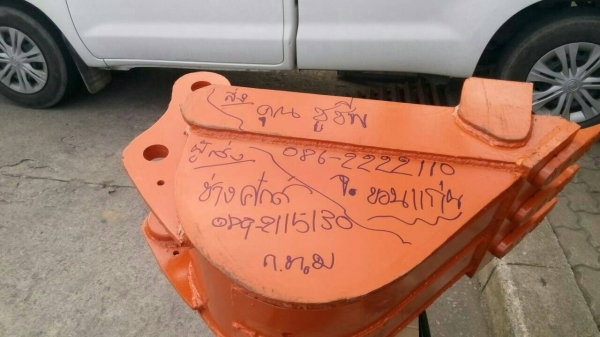 รับสั่งทำและขายบุ้งกี้ปากแคบสำหรับวางท่อปะปา รถแมคโคเล็ก. โคมัสสุ คุโบต้า ยันม่าร์ ทุกรุ่น   ขนาดความกว้าง 20-25-30 ซม รับประกันความแข็งแรง