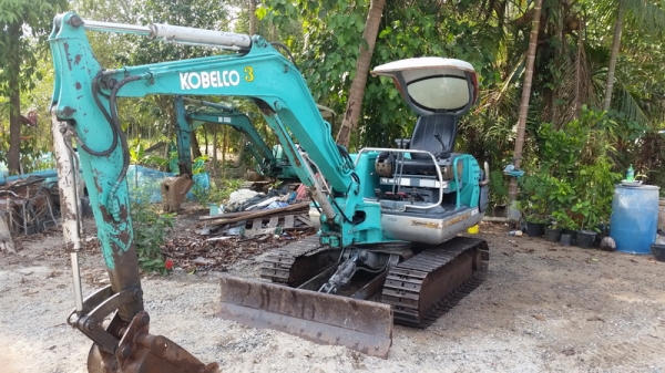 ขายรถขุดเล็ก แบคโครเล็ก kobelco sk30 สภาพสวยพร้อมทำงาน ขายรถขุดเล็ก แบคโครเล็ก kobelco sk30 สภาพสวยพร้อมทำงาน