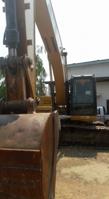 CAT320D