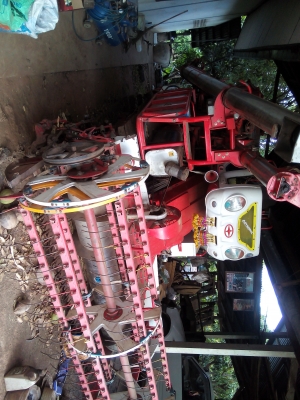 รถเกี่ยวศักดิ์พัฒนา