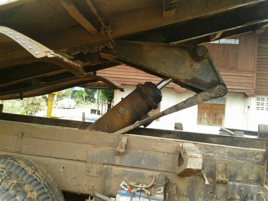 ขายรถสิบล้อดัมพ์ Hino KT729 เครื่อง ho7c - 185 แรง 2 เพลา สโลกลาง หัวเดิมบาง ยางดี แชสซีสวย ทะเบียนพร้อม