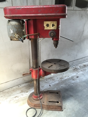 สว่านแท่นใต้หวัน รุ่นเก่า