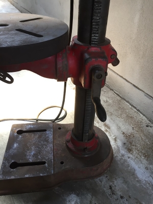 สว่านแท่นใต้หวัน รุ่นเก่า