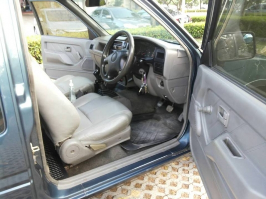 ขาย ISUZU DRAGON EYE 2.5 SX SPACECAB