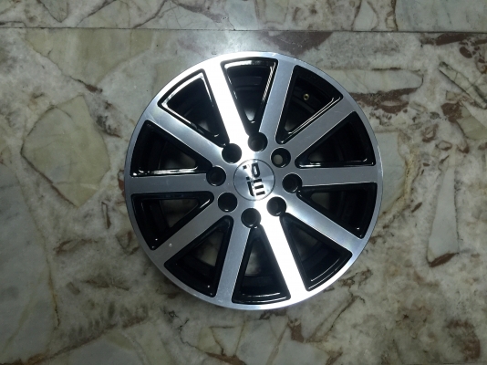 ขายล้อแม็กซ์ ROSSWHEEL ขอบ 13" 4 รู 110 J 5.5" สภาพดี ขายล้อแม็กซ์ ROSSWHEEL ขอบ 13" 4 รู 110 J 5.5" สภาพดี