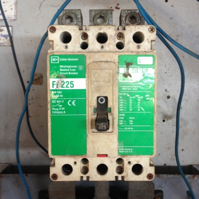 ขาย...ตู้เมนไฟสามเฟส