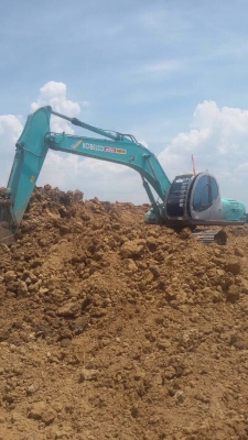 ขายรถแม็คโครsk200มาร์คไฟซุปเปอร์ มีทะเบียนพร้อมโอน