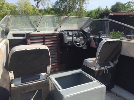 เรือ bayliner capri เครื่อง 90 แรง พร้อมใช้