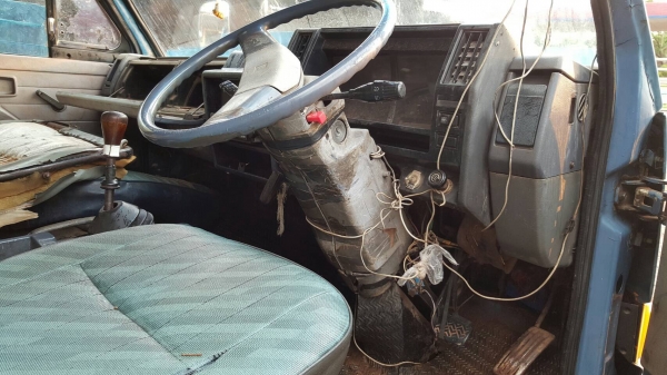 ขาย เฉพาะหัวคัสซี 6 ล้อ ISUZU NPR ปี 36 เครื่อง 4BD1 115 แรงม้า เฟืองท้าย F คัสซีสวยใช้ได้ ทะเบียนครบ ราคาต่อรองได้ครับ