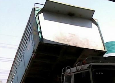 **775,000 บ.ต่อรอง/// 10ล้อ "หลงโบ" MITSU.FUSO FN527M-TF 14xx 6D16-Turbo 220 แรง 10สปีด เครื่อง/เกียร์ เดิม แรงดี ช่วงล่าง เบรคใหญ่ เพลาบุ๋ม หัวดี ภายในดี พ.พาวเวอร์ เบรคทริฟฟี่ กระบะดั้มเหล็กแผงไม้ สภาพดี ยาง10เส้น 65\% ตามสภาพ พร้อมใช้งาน เล่มฯ **775,000 บ.ต่อรอง/// 10ล้อ "หลงโบ" MITSU.FUSO FN527M-TF 14xx 6D16-Turbo 220 แรง 10สปีด เครื่อง/เกียร์ เดิม แรงดี ช่วงล่าง เบรคใหญ่ เพลาบุ๋ม หัวดี ภายในดี พ.พาวเวอร์ เบรคทริฟฟี่ กระบะดั้มเหล็กแผงไม้ สภาพดี ยาง10เส้น 65\% ตามสภาพ พร้อมใช้งาน เล่มฯ