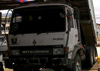 **775,000 บ.ต่อรอง/// 10ล้อ "หลงโบ" MITSU.FUSO FN527M-TF 14xx 6D16-Turbo 220 แรง 10สปีด เครื่อง/เกียร์ เดิม แรงดี ช่วงล่าง เบรคใหญ่ เพลาบุ๋ม หัวดี ภายในดี พ.พาวเวอร์ เบรคทริฟฟี่ กระบะดั้มเหล็กแผงไม้ สภาพดี ยาง10เส้น 65\% ตามสภาพ พร้อมใช้งาน เล่มฯ **775,000 บ.ต่อรอง/// 10ล้อ "หลงโบ" MITSU.FUSO FN527M-TF 14xx 6D16-Turbo 220 แรง 10สปีด เครื่อง/เกียร์ เดิม แรงดี ช่วงล่าง เบรคใหญ่ เพลาบุ๋ม หัวดี ภายในดี พ.พาวเวอร์ เบรคทริฟฟี่ กระบะดั้มเหล็กแผงไม้ สภาพดี ยาง10เส้น 65\% ตามสภาพ พร้อมใช้งาน เล่มฯ