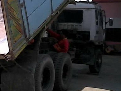 **775,000 บ.ต่อรอง/// 10ล้อ "หลงโบ" MITSU.FUSO FN527M-TF 14xx 6D16-Turbo 220 แรง 10สปีด เครื่อง/เกียร์ เดิม แรงดี ช่วงล่าง เบรคใหญ่ เพลาบุ๋ม หัวดี ภายในดี พ.พาวเวอร์ เบรคทริฟฟี่ กระบะดั้มเหล็กแผงไม้ สภาพดี ยาง10เส้น 65\% ตามสภาพ พร้อมใช้งาน เล่มฯ **775,000 บ.ต่อรอง/// 10ล้อ "หลงโบ" MITSU.FUSO FN527M-TF 14xx 6D16-Turbo 220 แรง 10สปีด เครื่อง/เกียร์ เดิม แรงดี ช่วงล่าง เบรคใหญ่ เพลาบุ๋ม หัวดี ภายในดี พ.พาวเวอร์ เบรคทริฟฟี่ กระบะดั้มเหล็กแผงไม้ สภาพดี ยาง10เส้น 65\% ตามสภาพ พร้อมใช้งาน เล่มฯ