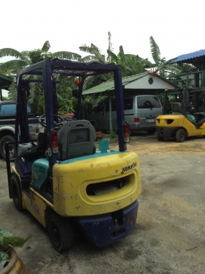 +++ ขายโฟล์คลิฟท์ KOMATSU FG15-16 ขนาด 1.5 ตัน เครื่องยนต์เบนซิน เสา 3 เมตร เกียร์ธรรมดา ยางลม +++ ขายโฟล์คลิฟท์ KOMATSU FG15-16 ขนาด 1.5 ตัน เครื่องยนต์เบนซิน เสา 3 เมตร เกียร์ธรรมดา ยางลม