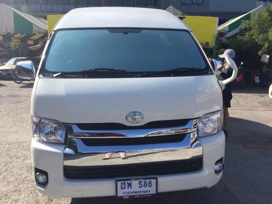 โทร 0922726669 ตันหยงเบสท์รถตู้ฝั่งธน COMMUTER ปี 2012 เกียร์ออโต้ เบนซิน CNG แต่งวีไอพี เบาะหนัง 4 แถว ราคา 799,000 บาท