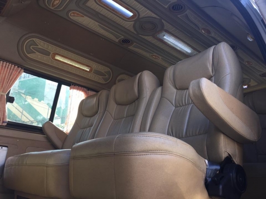 โทร 0922726669 ตันหยงเบสท์รถตู้ฝั่งธน COMMUTER ปี 2012 เกียร์ออโต้ เบนซิน CNG แต่งวีไอพี เบาะหนัง 4 แถว ราคา 799,000 บาท