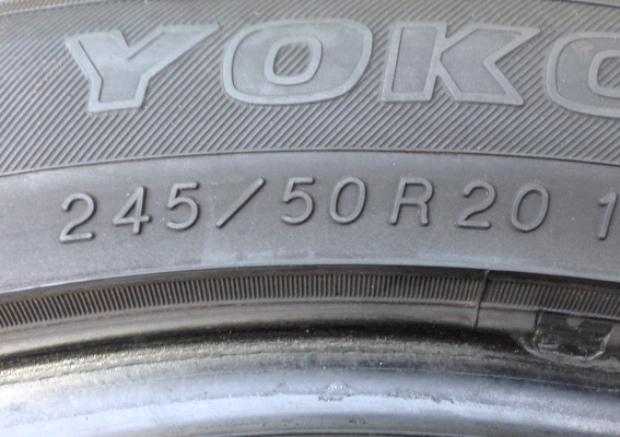 ยาง All Yokohama 245 50 20 ปลายปี13 ดอกเต็ม ใช้ยาว ราคาไม่แพง