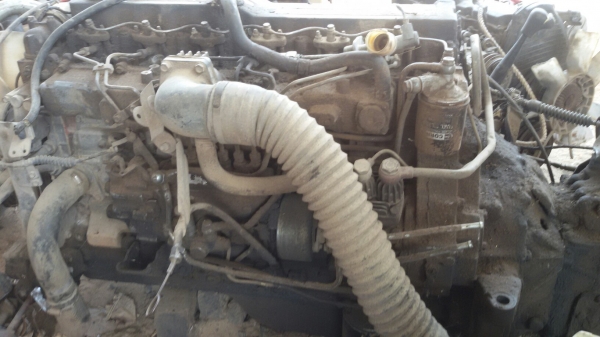 ขายเครื่องอีซูสุ6he1พร้อมเกียร์ใบคุมสภาพพร้อมใช่