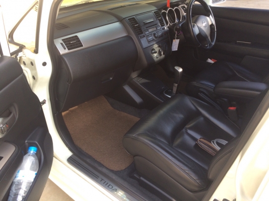 ขายรถบ้านเกรดพรีเมี่ยม NISSAN TIIDA เดรื่อง1800 ตัวท็อป ปี 2008 เซ็นเซอร์ถอยจอด รถ หน้าหลังเดิม ออกห้างป้ายเเดง8เเสนต้นๆคับ เครื่องดี ช่วงล่างดี สีเดิมๆ ไม่เคยทำ เเอร์เย็น ยางดี ภาษีไม่ขาด ภายในสะอาดเบาะหนังไม่โทรม พร้อมใช้ เล่มพร้อม สภาพนี้หายากคับ 08768