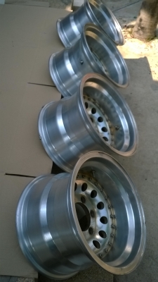 ล้อหยดน้ำ 15กว้าง10" ล้อหยดน้ำ 15กว้าง10"