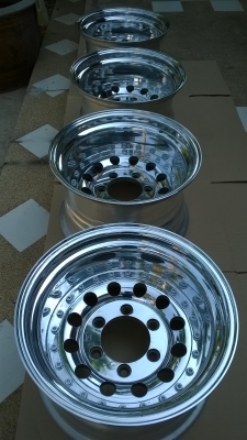 15กว้าง9"เป็นล้อ2ชิ้นแท้น้ำหนักเบา 15กว้าง9"เป็นล้อ2ชิ้นแท้น้ำหนักเบา