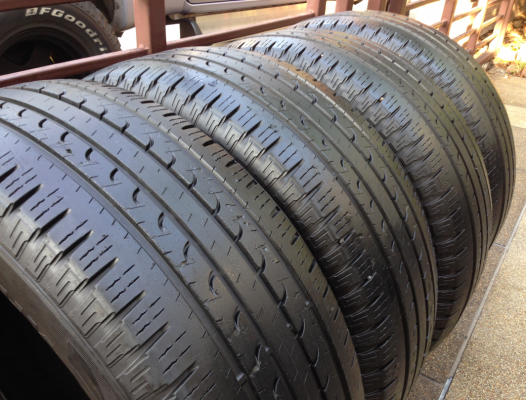 ยาง Goodyear 265 65 17 ปี13 ดอกเต็ม ใช้ยาว ราคาไม่แพง