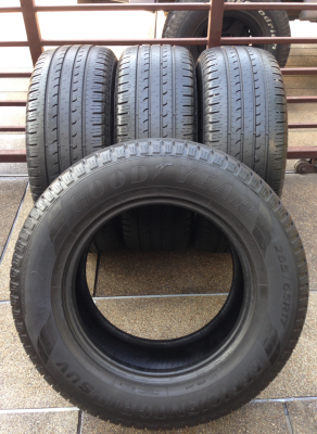 ยาง Goodyear 265 65 17 ปี13 ดอกเต็ม ใช้ยาว ราคาไม่แพง