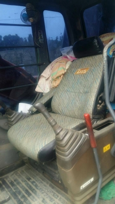 ขาย 1,195,000 HITACHI zx 200-1 เครื่งดี ปั้มแรง ไฟฟ้าครบ อินวอยท์ 090-772-3710 090-772-3708 ขาย 1,195,000 HITACHI zx 200-1 เครื่งดี ปั้มแรง ไฟฟ้าครบ อินวอยท์ 090-772-3710 090-772-3708