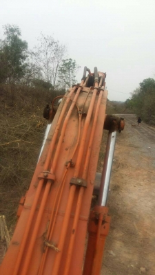 ขาย 1,195,000 HITACHI zx 200-1 เครื่งดี ปั้มแรง ไฟฟ้าครบ อินวอยท์ 090-772-3710 090-772-3708 ขาย 1,195,000 HITACHI zx 200-1 เครื่งดี ปั้มแรง ไฟฟ้าครบ อินวอยท์ 090-772-3710 090-772-3708
