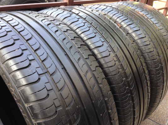 ยาง Hankook 235 50 19 สิ้นปี11 ดอกเยอะ ราคาไม่แพง