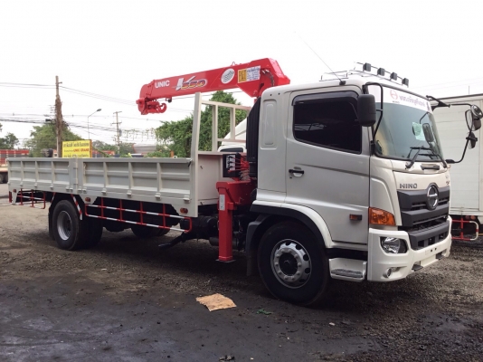 เครนติดรถบรรทุก