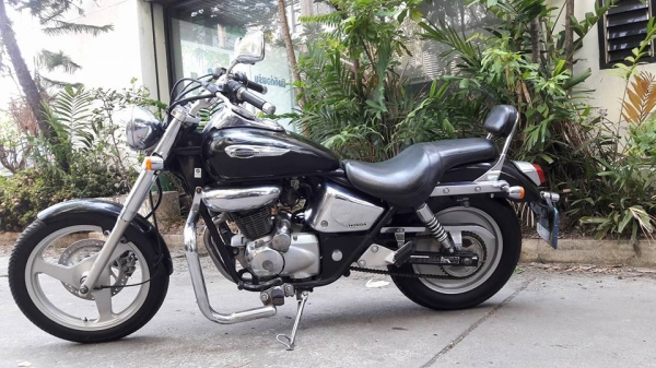 ขายลูกเดียว phantom 200 กุญแจบน ปี2548 ขับสบาย